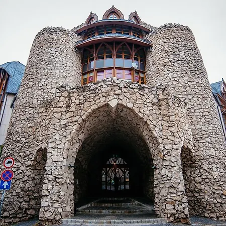 Dnd Buda Castle *